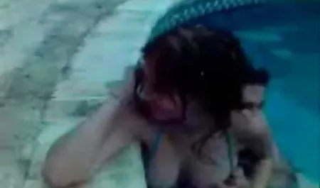 Pecinta Lesbian bokep sex mom Nina Kayy