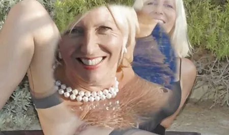 Masturbasi bokep mom sexy Del Sierra