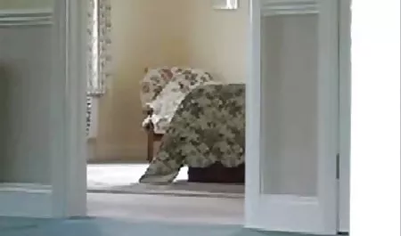 umum berkedip pribadi bokep mom vs young bercinta dengan tato milf