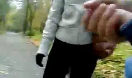 Webcam bokep barat mother cewek mendapat kacau keras di pantat dan anal ejakulasi di dalam