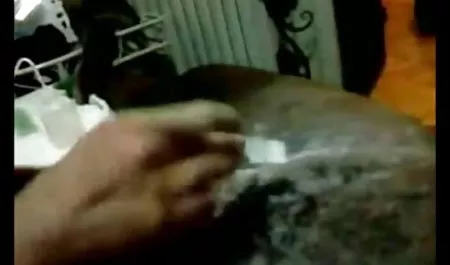 Ultra bokep mom big perusahaan muda remaja suka sikat BATE